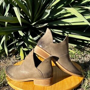 Crevo Taupe Leather Ankle Booties - Cutout Chelsea Style